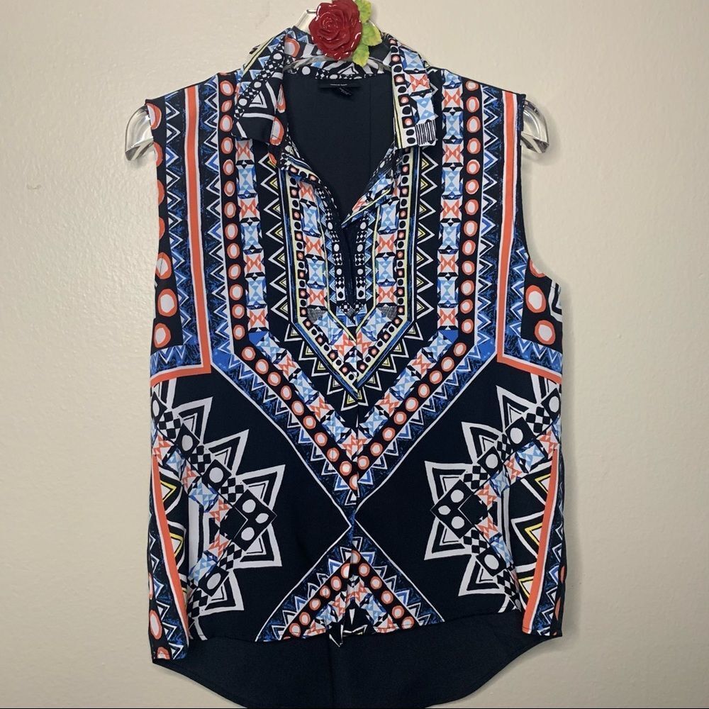 MOSSIMO Hi-Lo sleeveless top with collar - Picture 2 of 7